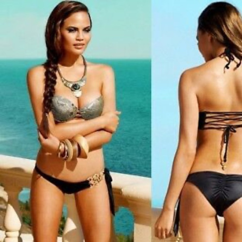 Beach bunny take me there bikini top